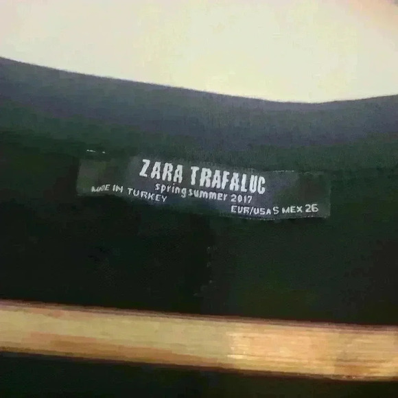 Zara Black Flared Sleeve Dress – Size [Small] - Picture 4 of 6